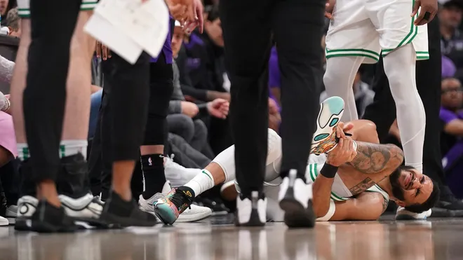 Jayson Tatum Suffers Ankle Injury in Win Over Kings, Expected to Be Fine