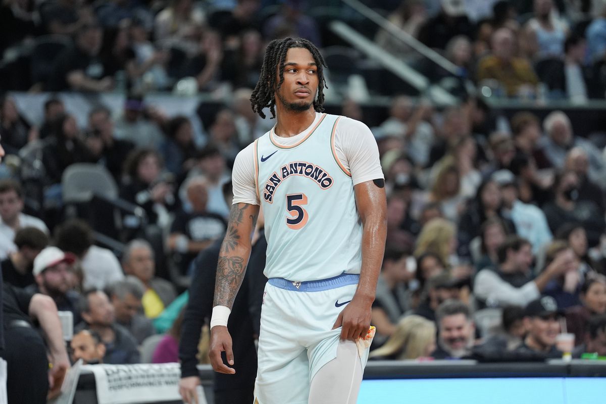 stephon castle wins rookie of the year