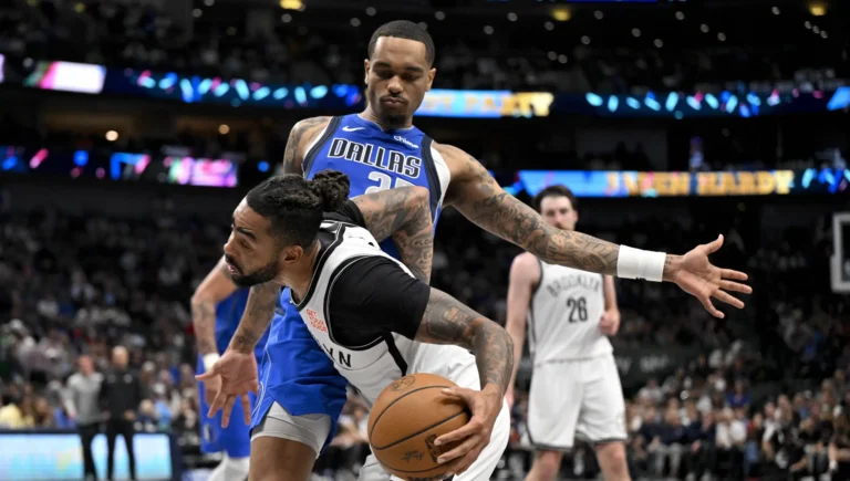 D'Angelo Russell joins Mavericks